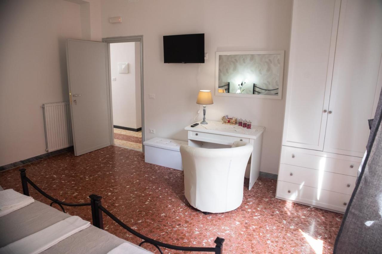 Casa Vacanze Da Gabriella 蒂沃利 外观 照片